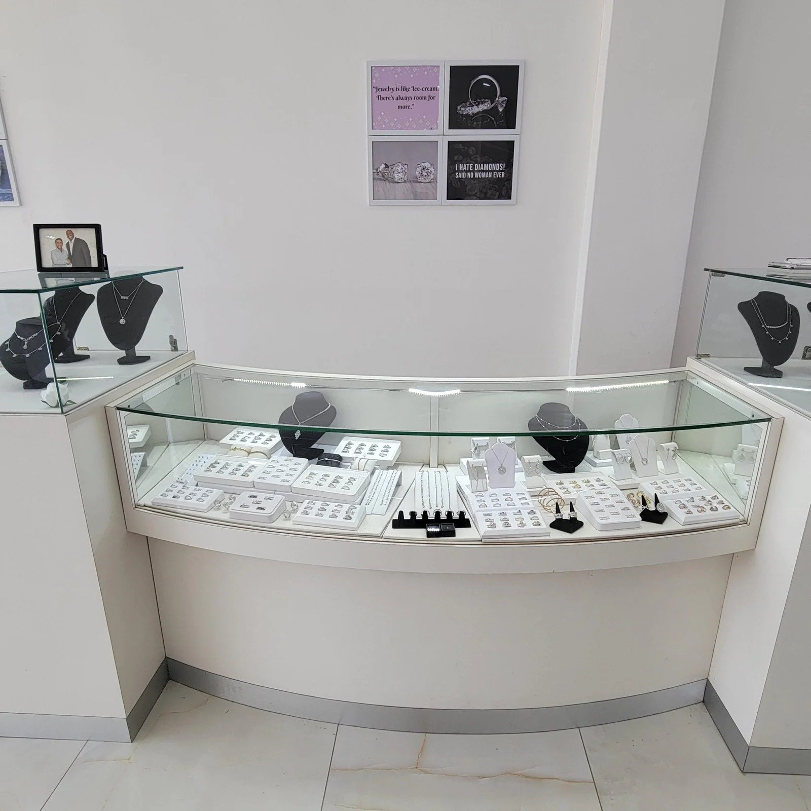 imgi 38 aruba lotus jewels may 2022 16 1 scaled