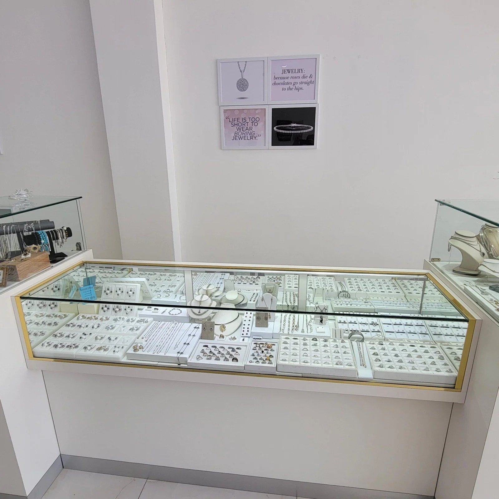 imgi 46 aruba lotus jewels may 2022 23 1 scaled